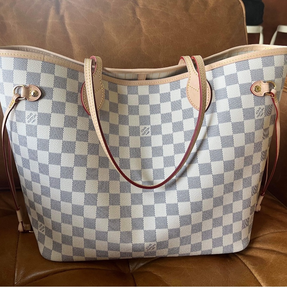 Inspired mm tote